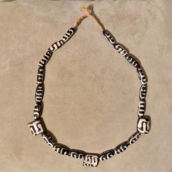 Hand Crafted Jewelry - African Handcrafted Batik Bone Beads for Jewelry Making and Crafting